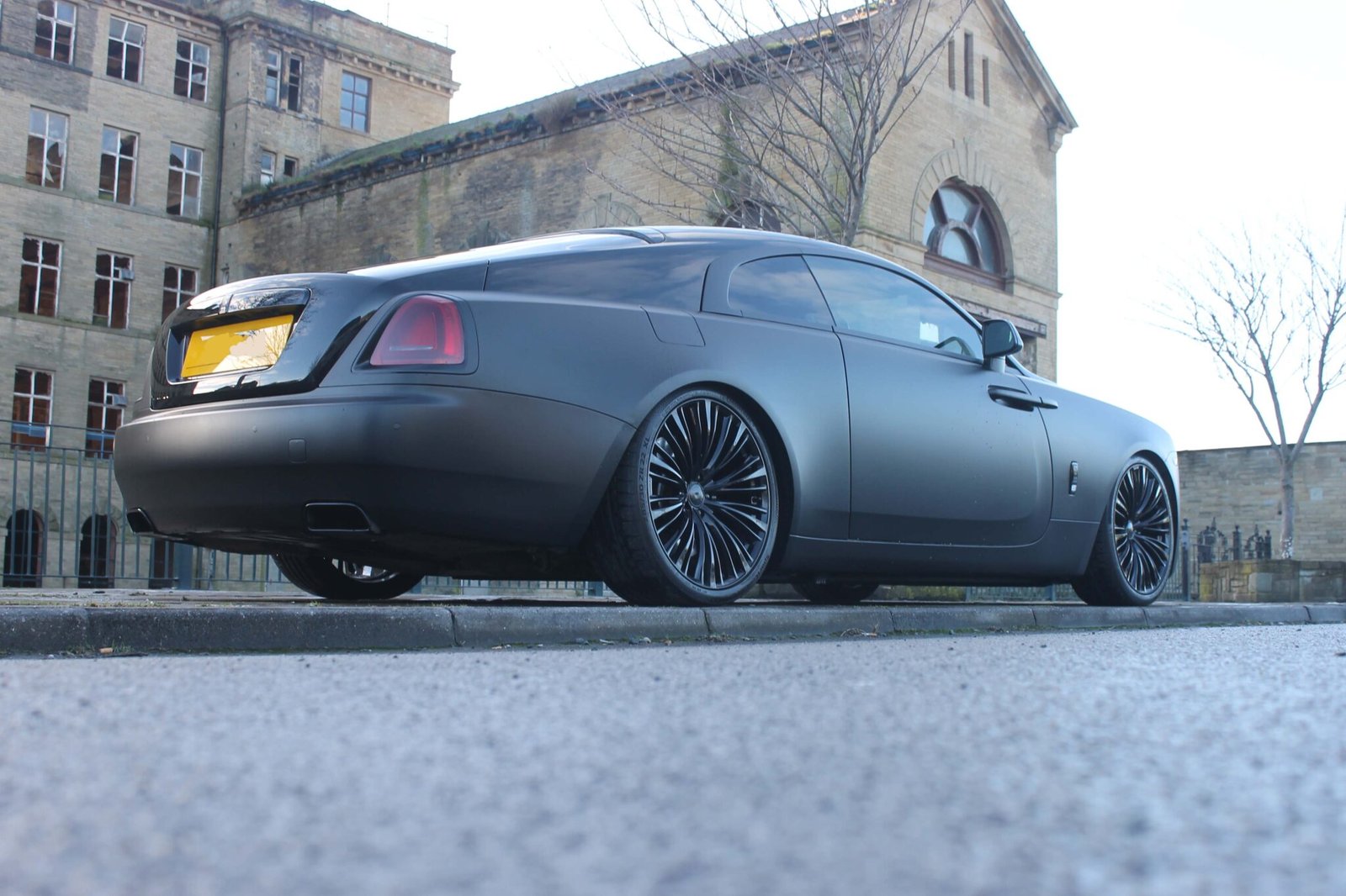 ROLLS ROYCE WRAITH BLACK