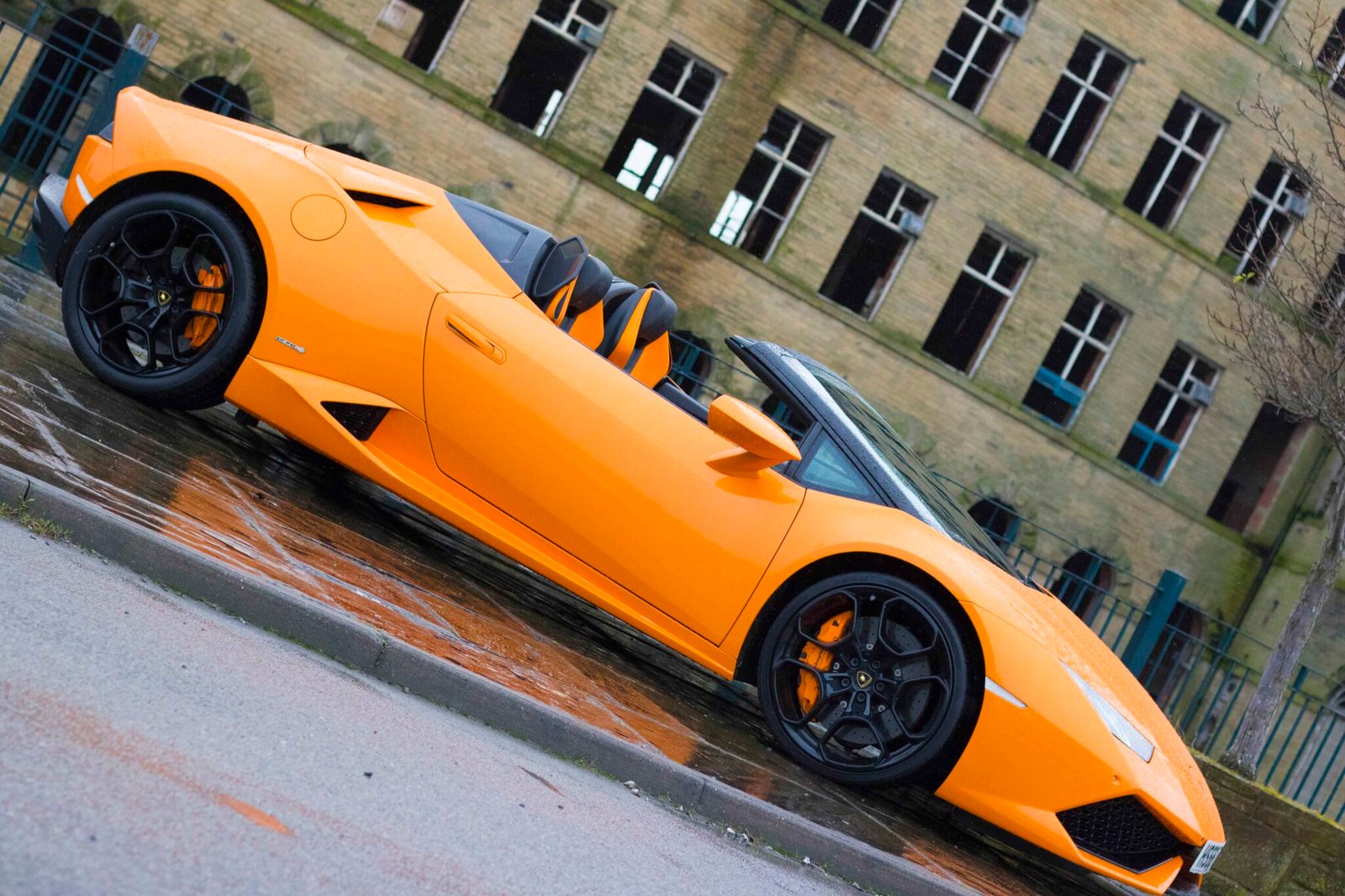 LAMBORGHINI HURACAN SPIDER