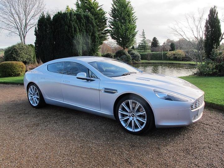 ASTON MARTIN RAPIDE ​